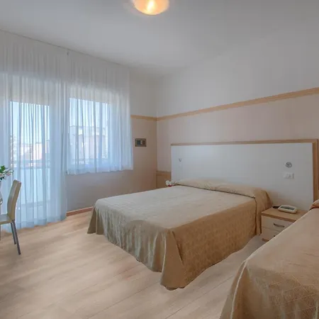 ホテル Continental